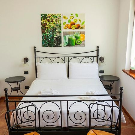 Agriturismo Il Giardino Degli Ulivi Lazise Exterior foto